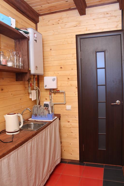 Usadba Kupalinka Hotell Ostrovo Rum bild