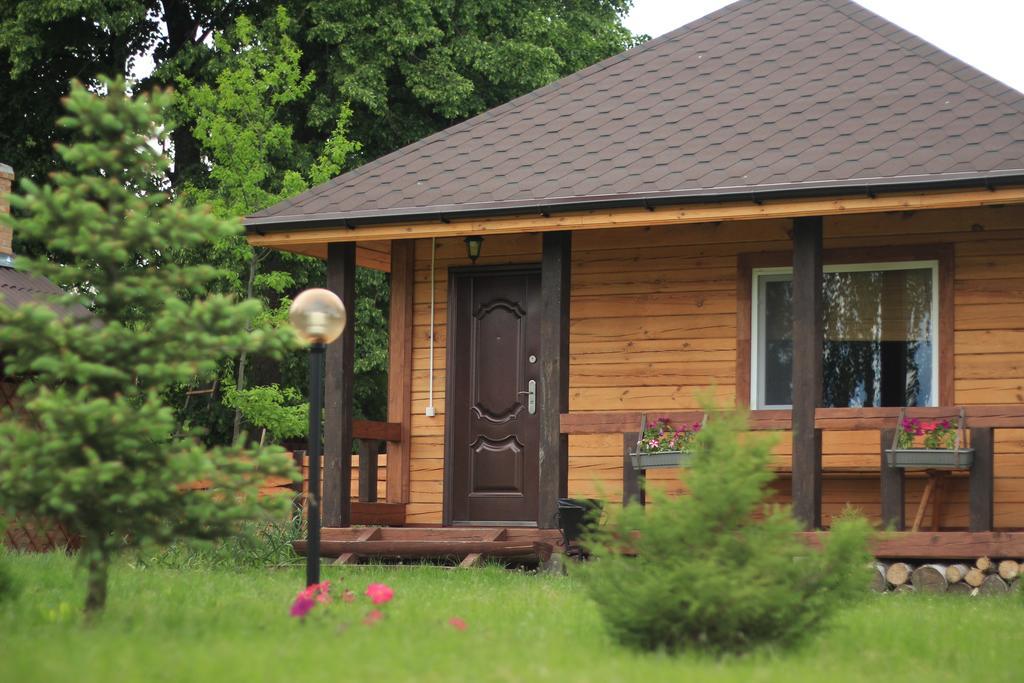 Usadba Kupalinka Hotell Ostrovo Rum bild